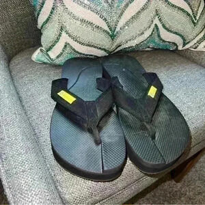 Healing Sole Flip Flop Sandals Size W 10.5 M 9